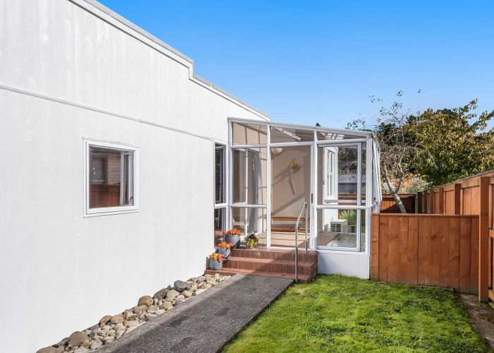  at 352 Stokes Valley Road, Stokes Valley, Lower Hutt, Wellington