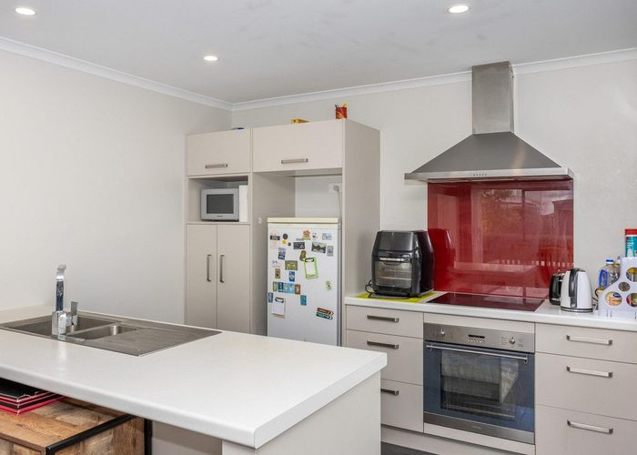  at 4 Ridgedale Crescent, Flagstaff, Hamilton, Waikato