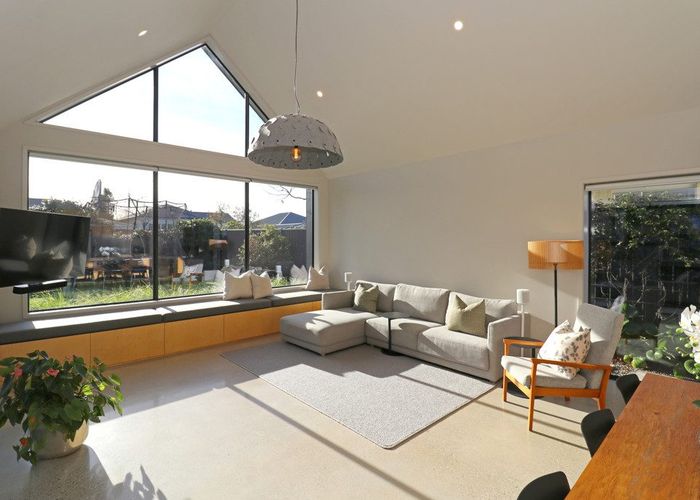  at 6 Bourke Street, Windsor, Invercargill