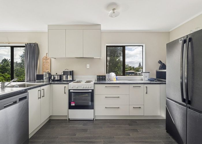  at 31C Park Road, Western Heights, Rotorua, Bay Of Plenty