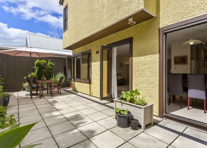  at 15 Burch Street, Mount Albert, Auckland