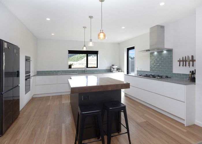  at 27 Long Acre Drive, Cracroft, Christchurch