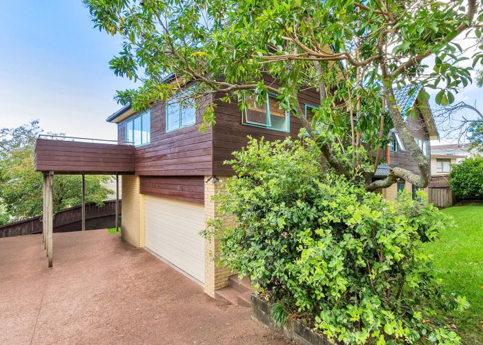  at Downstairs/7A Clematis Avenue, Murrays Bay, North Shore City, Auckland