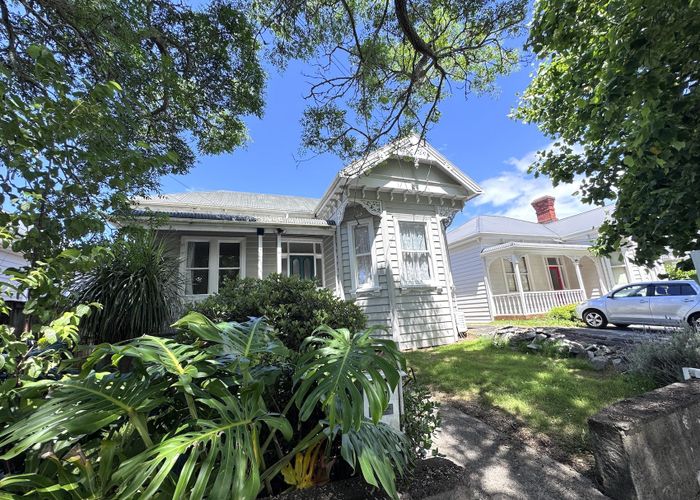  at 26 Cromwell Street, Mount Eden, Auckland City, Auckland