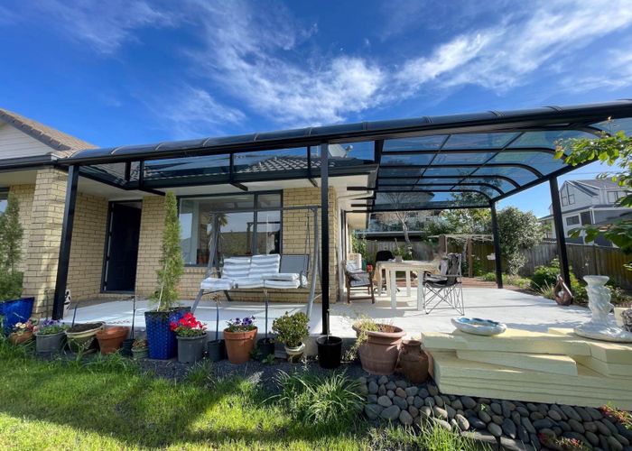 at 8 Earnslaw Crescent, Clover Park, Manukau City, Auckland