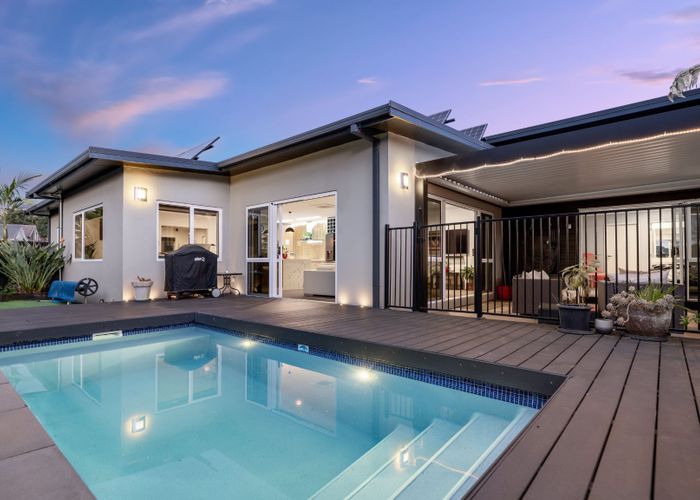  at 8 Caldera Close, Pyes Pa, Tauranga