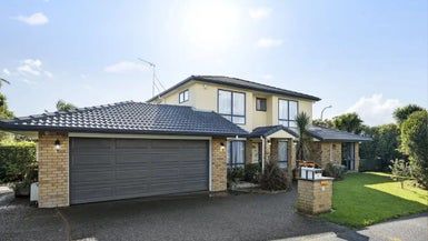  at 1 Highfields Terrace, Henderson, Auckland