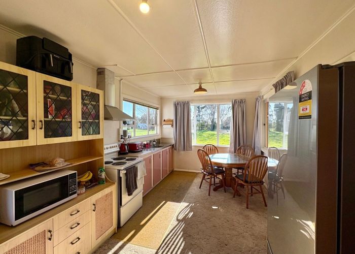  at 17 Kairau Road West, Sentry Hill, New Plymouth