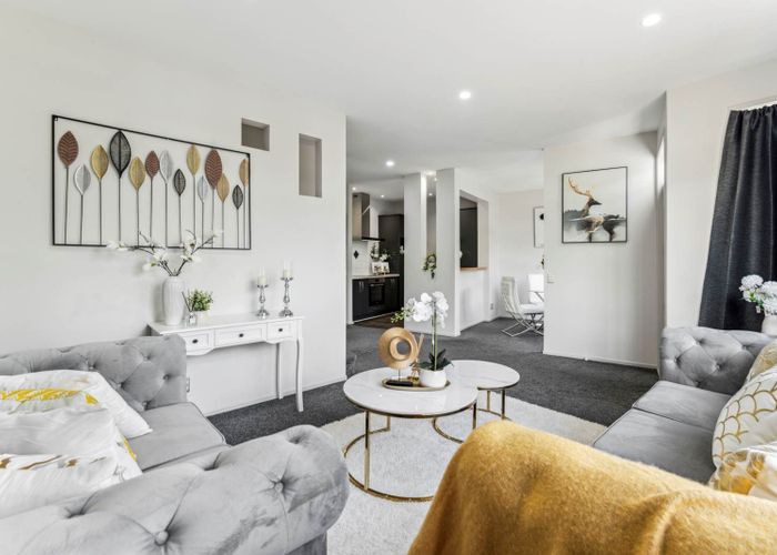  at 97/2 Armoy Drive, East Tamaki, Manukau City, Auckland