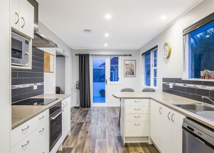  at 3 Findhorn Place, Papakowhai, Porirua