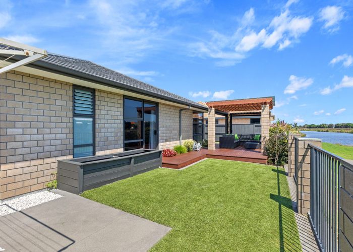  at 14 Tatahi Cove, Papamoa Beach, Papamoa