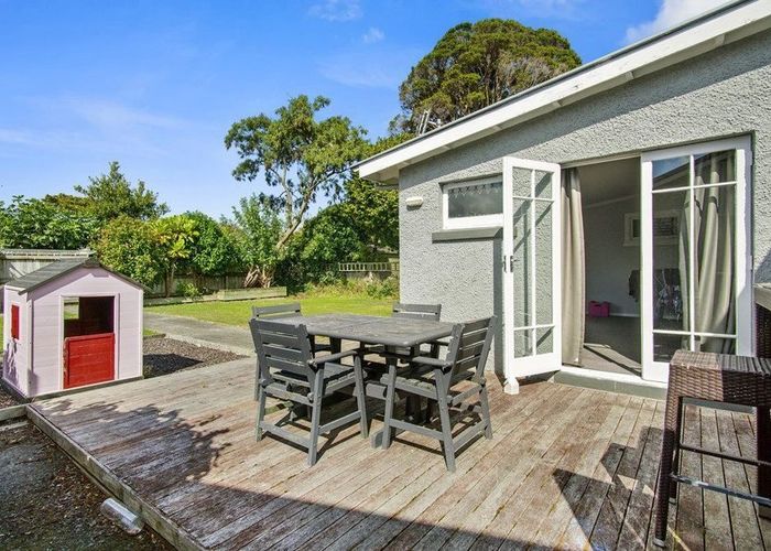  at 18 Pharazyn Street, Melling, Lower Hutt, Wellington