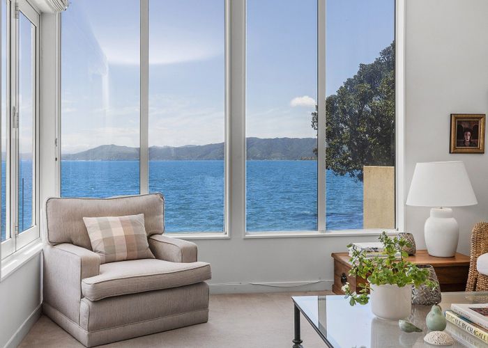  at 353A Karaka Bay Road, Karaka Bays, Wellington