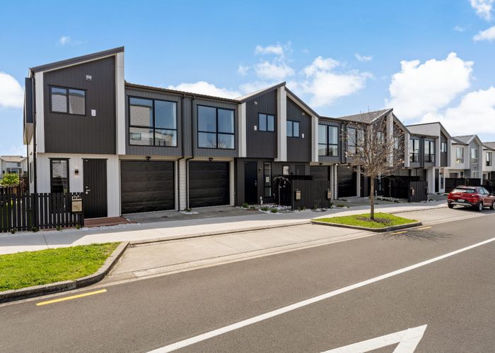  at 9D Hiki Street, Hobsonville, Waitakere City, Auckland