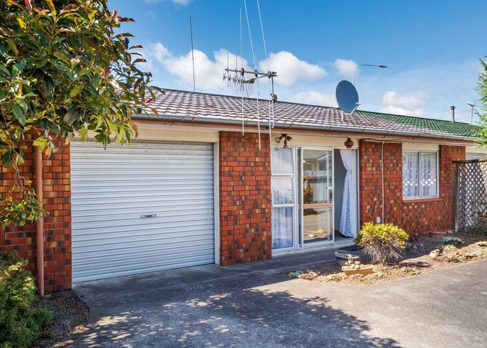  at 2/293 Ruahine Street, Terrace End, Palmerston North