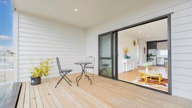  at 6/3 Milich Terrace, Te Atatu South, Auckland