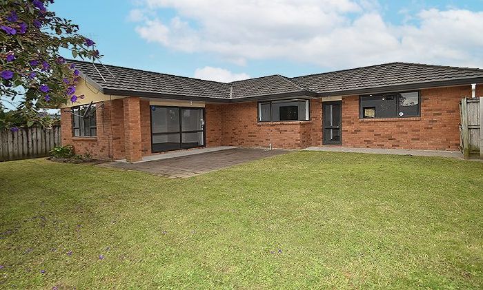  at 10 Killeen Place, Flat Bush, Manukau City, Auckland