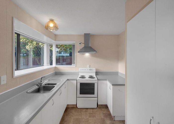  at 2/1 Apollo Place, Papanui, Christchurch City, Canterbury