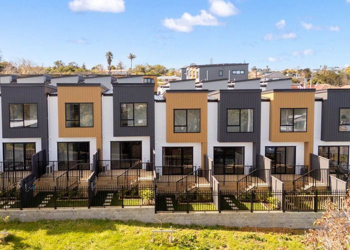  at Lot 9/42 Captain Scott Road, Glen Eden, Waitakere City, Auckland