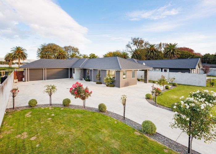  at 7 Grand Oaks Drive, Awapuni, Palmerston North, Manawatu / Whanganui