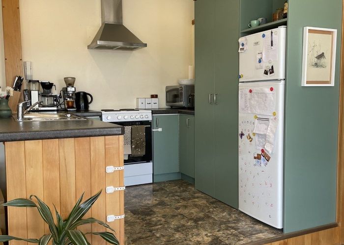  at 1/144c Onepu Road, Lyall Bay, Wellington, Wellington