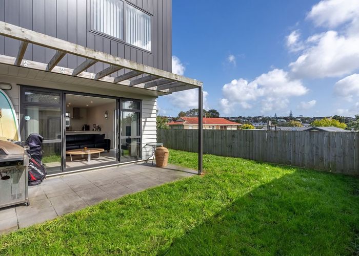  at 7/60  Hepburn Road, Glendene, Waitakere City, Auckland