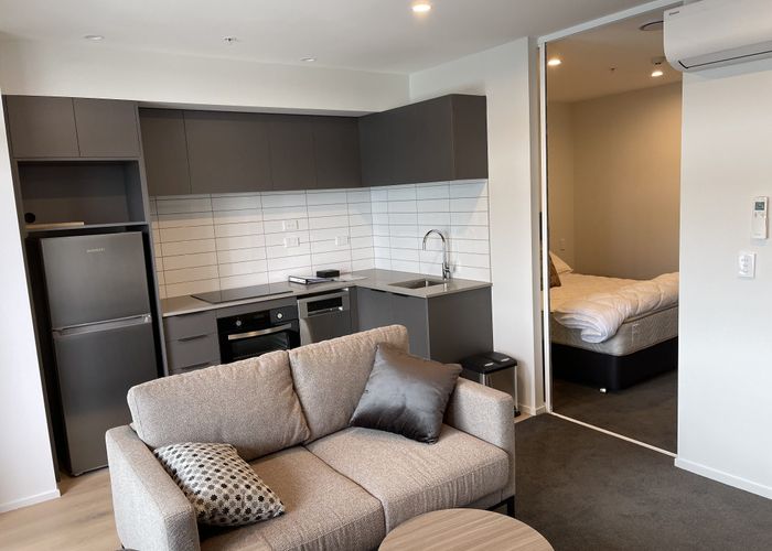  at 402/41 Gillies Avenue, Newmarket, Auckland City, Auckland