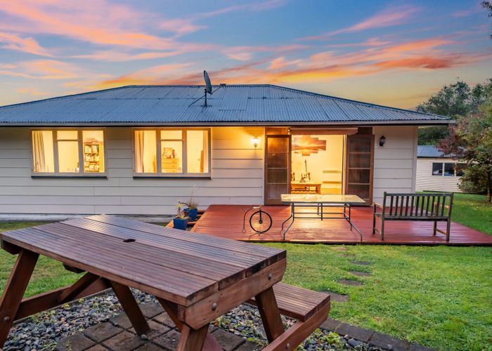 at 69 Moeraki Road, Maoribank, Upper Hutt