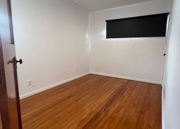  at 13 Maranui Avenue, Point Chevalier, Auckland City, Auckland