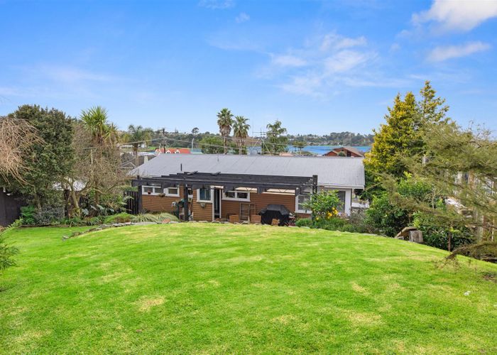  at 142 Welcome Bay Road, Welcome Bay, Tauranga