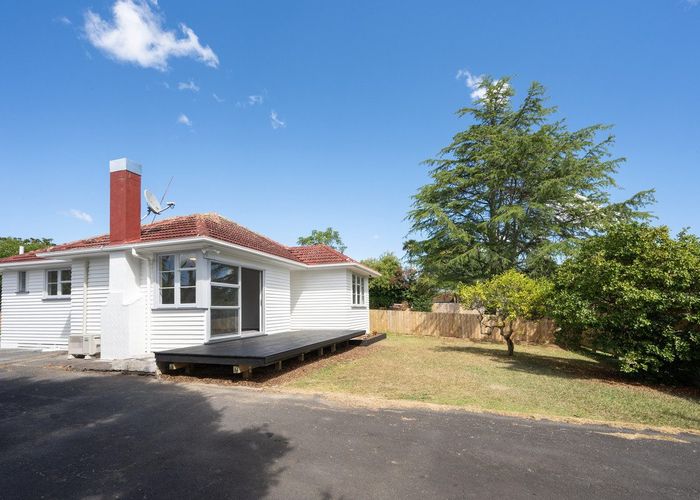  at 1/494 Swanson Road, Ranui, Waitakere City, Auckland