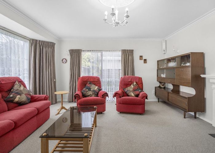  at 2/38 Garden Road, Avalon, Lower Hutt