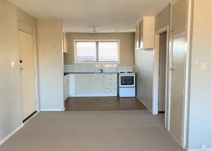  at 2/297 Bealey Avenue, St. Albans, Christchurch City, Canterbury