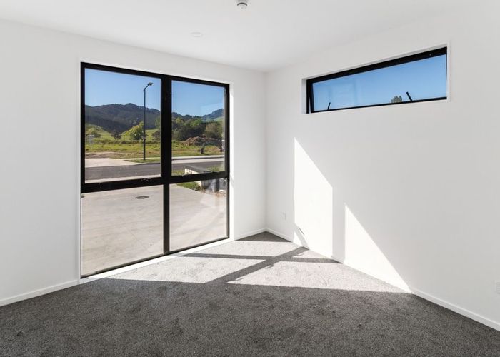  at 15a Mataikokako Loop, Kawakawa Bay, Manukau City, Auckland