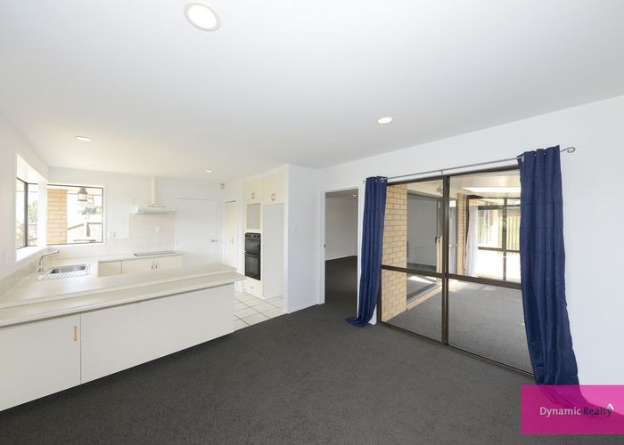  at 1/107 Carmen Road, Hei Hei, Christchurch