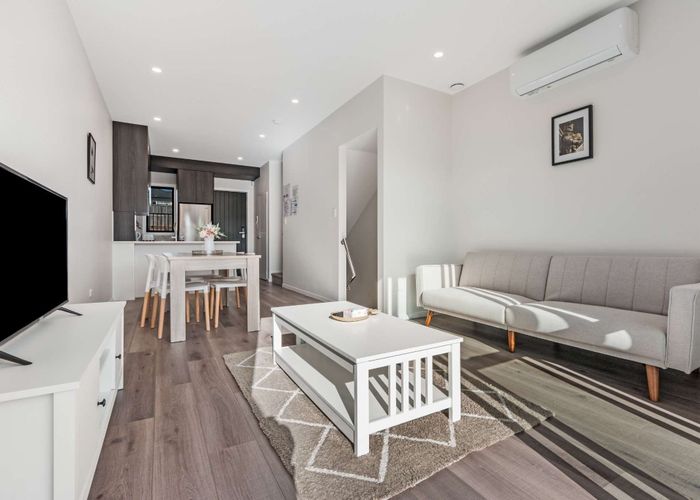  at 24 Johns Creek Crescent, Silverdale, Rodney, Auckland