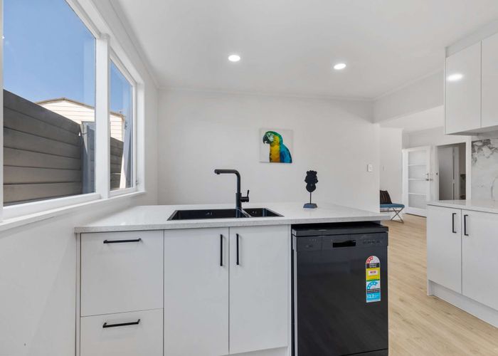  at 22 Claude Avenue, Papatoetoe, Auckland