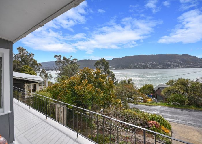  at 8 Irvine Road, The Cove, Dunedin