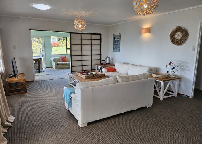  at 25  Willjames Avenue, Algies Bay, Rodney, Auckland