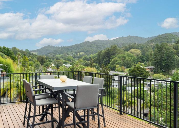  at 10 Western View Heights, Horahora, Whangārei