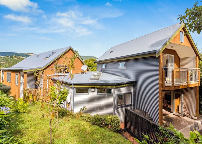  at 2 Fiesta Grove, Raumati Beach, Paraparaumu