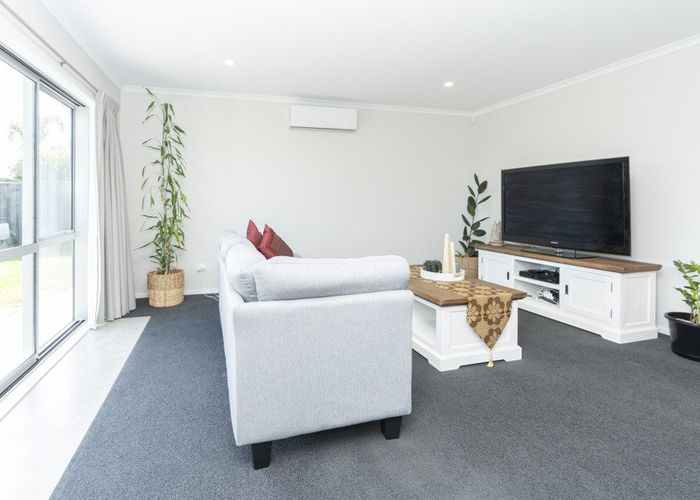  at 7 Briannarose Drive, Fitzroy, Hamilton