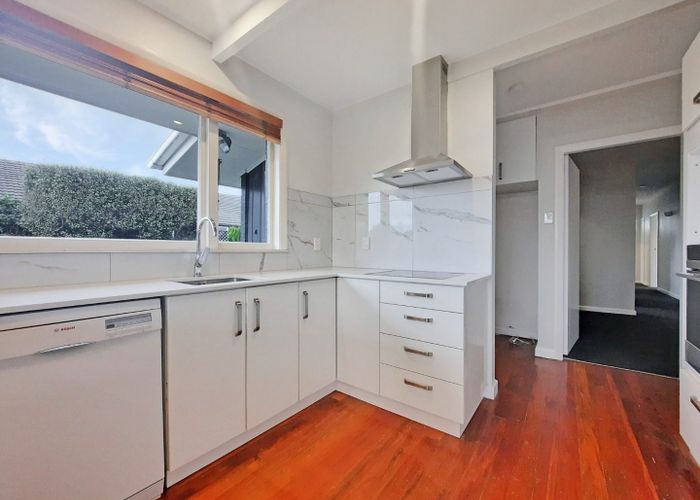  at 69a Waimairi Road, Ilam, Christchurch City, Canterbury