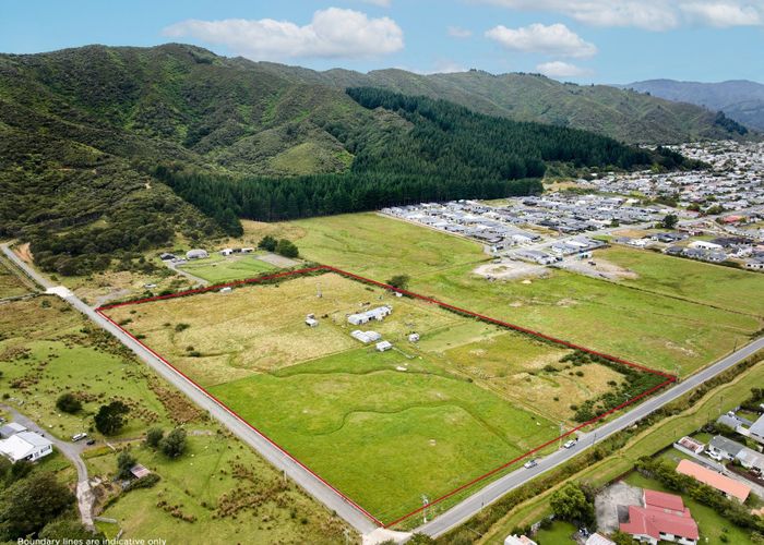  at 104 Upper Fitzherbert Road, Wainuiomata, Lower Hutt, Wellington