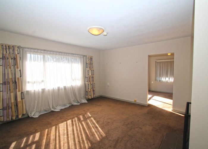  at 4 Moana Crescent, Blagdon, New Plymouth, Taranaki