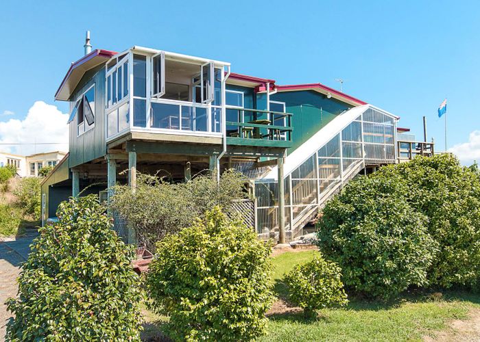 at 499 Grahams Beach Road, Waiuku