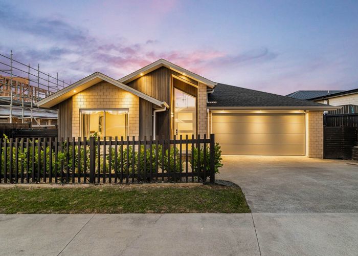  at 4 Pekanga Road, Millwater, Rodney, Auckland