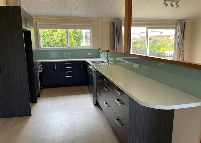  at 50 Newhaven Terrace, Mairangi Bay, Auckland