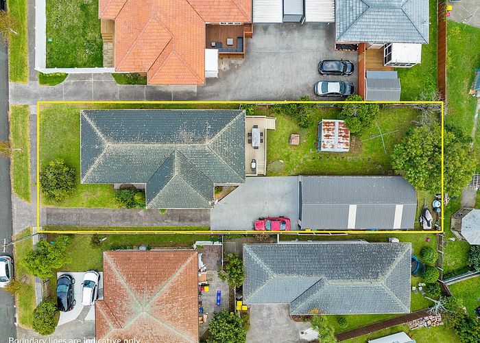  at 18 Maxwell Avenue, Papatoetoe, Manukau City, Auckland