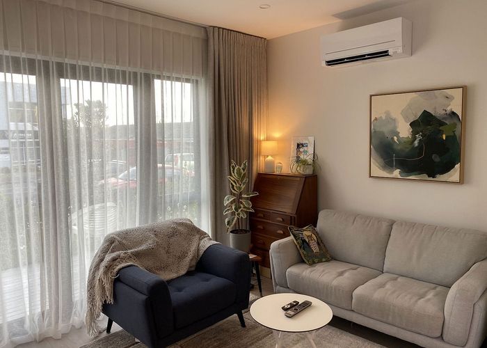  at 3/128 Onewa Road, Northcote, North Shore City, Auckland